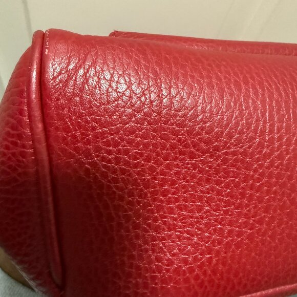 AUTHENTIC GUCCI GG LEATHER BACKPACK! Good Condition and Beautiful Color! - Picture 12 of 13